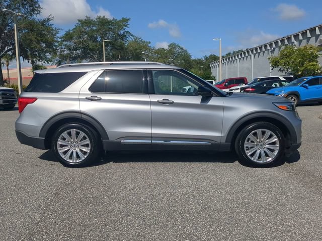 Certified 2020 Ford Explorer Limited RWD image 4