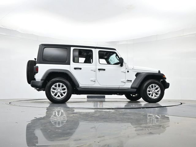 Used 2023 Jeep Wrangler Unlimited Sport AWD/4WD image 31