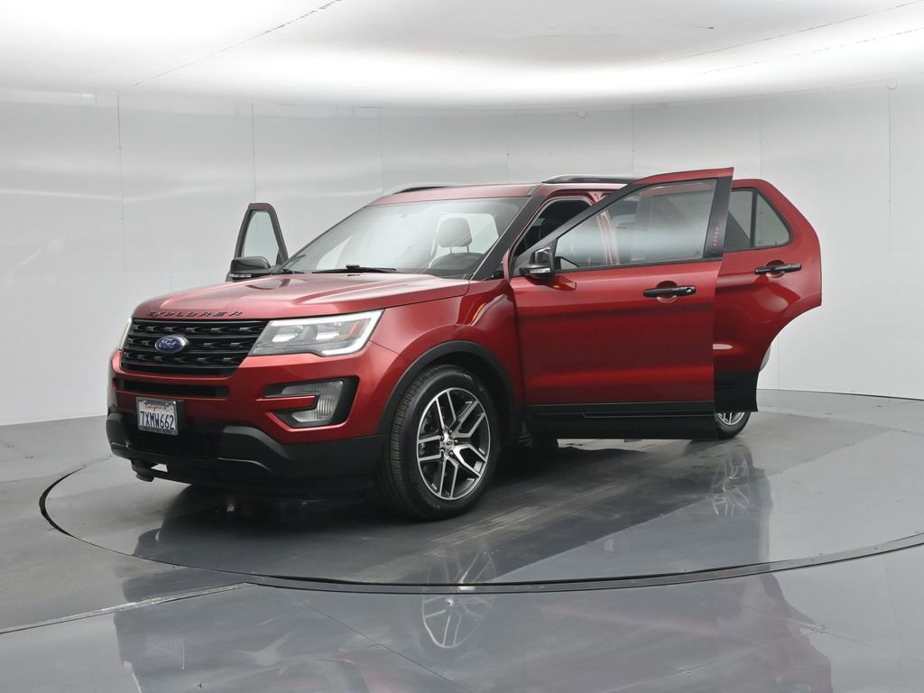 Certified 2017 Ford Explorer Sport image 32