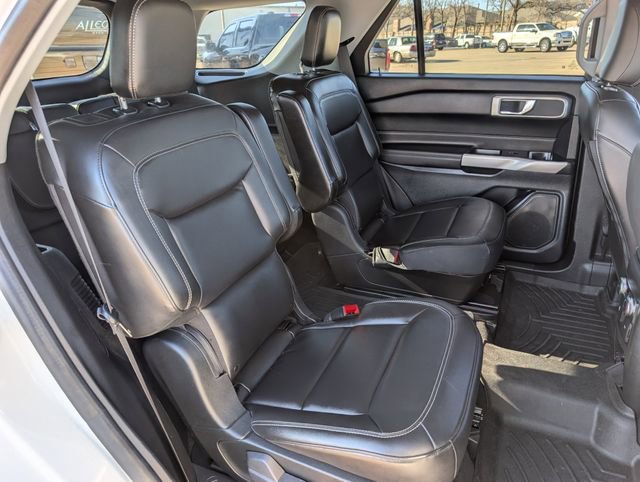Certified 2022 Ford Explorer XLT w/ Equipment Group 202A image 26