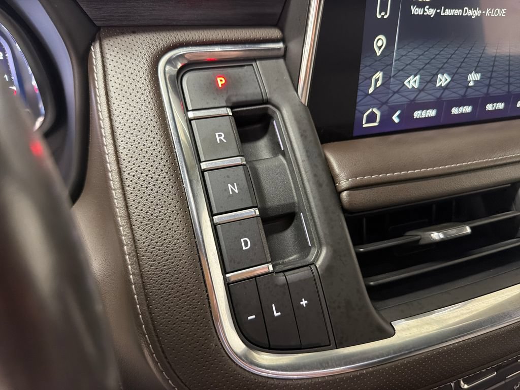 Used 2023 GMC Yukon XL SLT RWD image 29