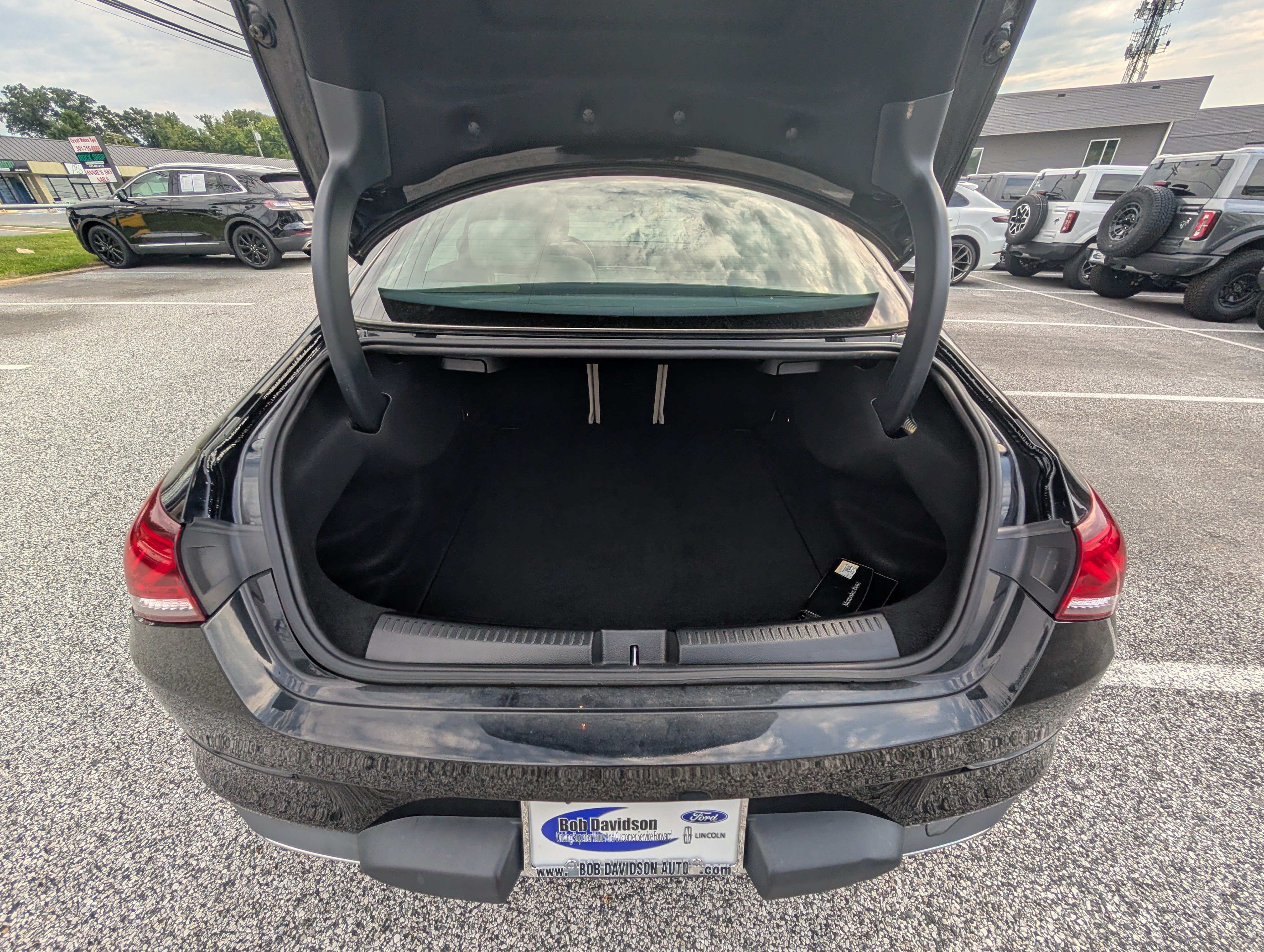 Used 2021 Mercedes-Benz CLA 250 4MATIC image 14