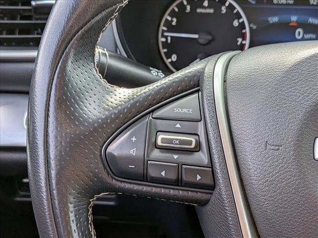 Used 2019 Nissan Maxima 3.5 SL w/ Floor Mat Group FWD image 11
