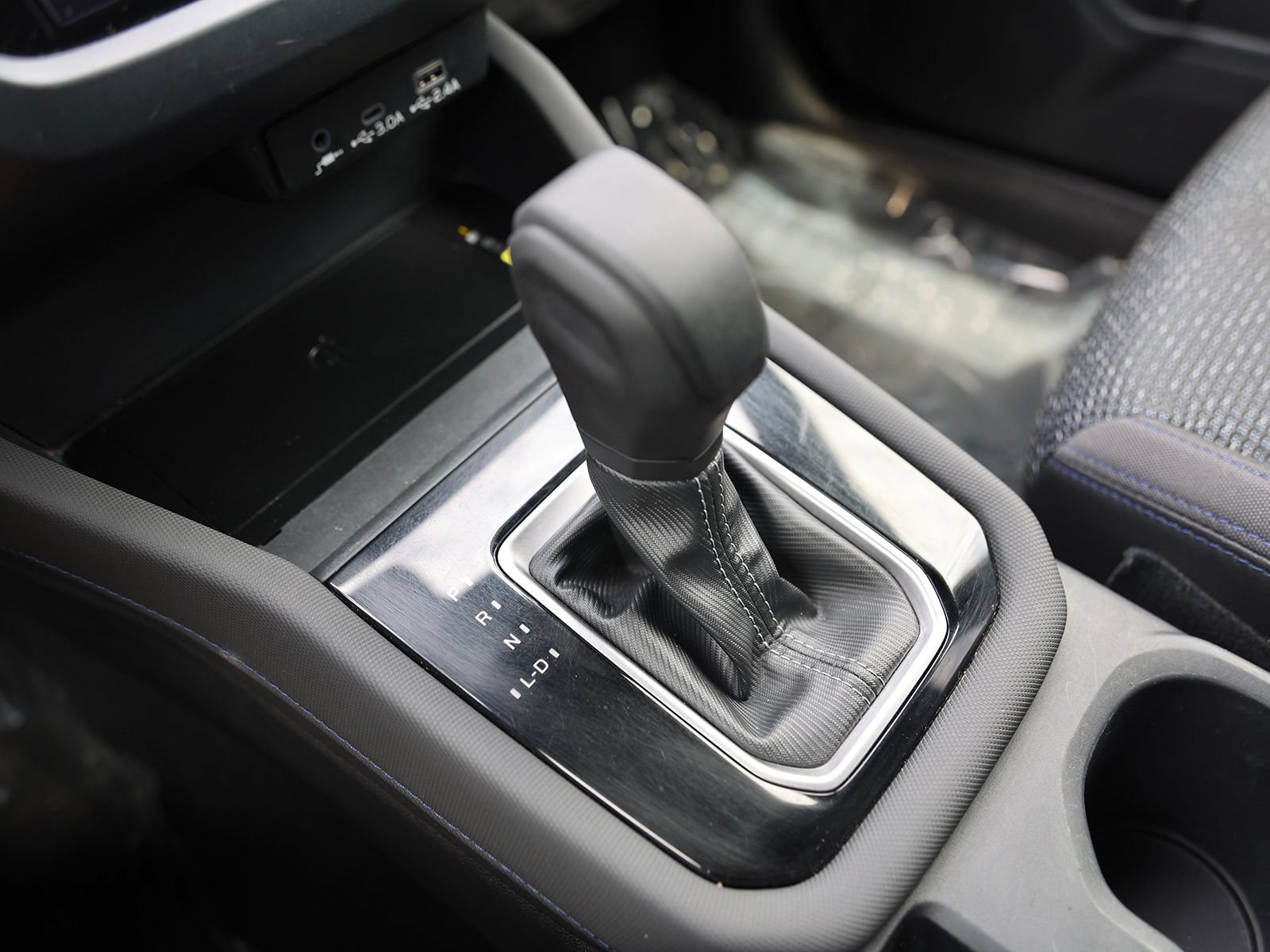 Used 2025 Subaru Forester Premium AWD/4WD image 30