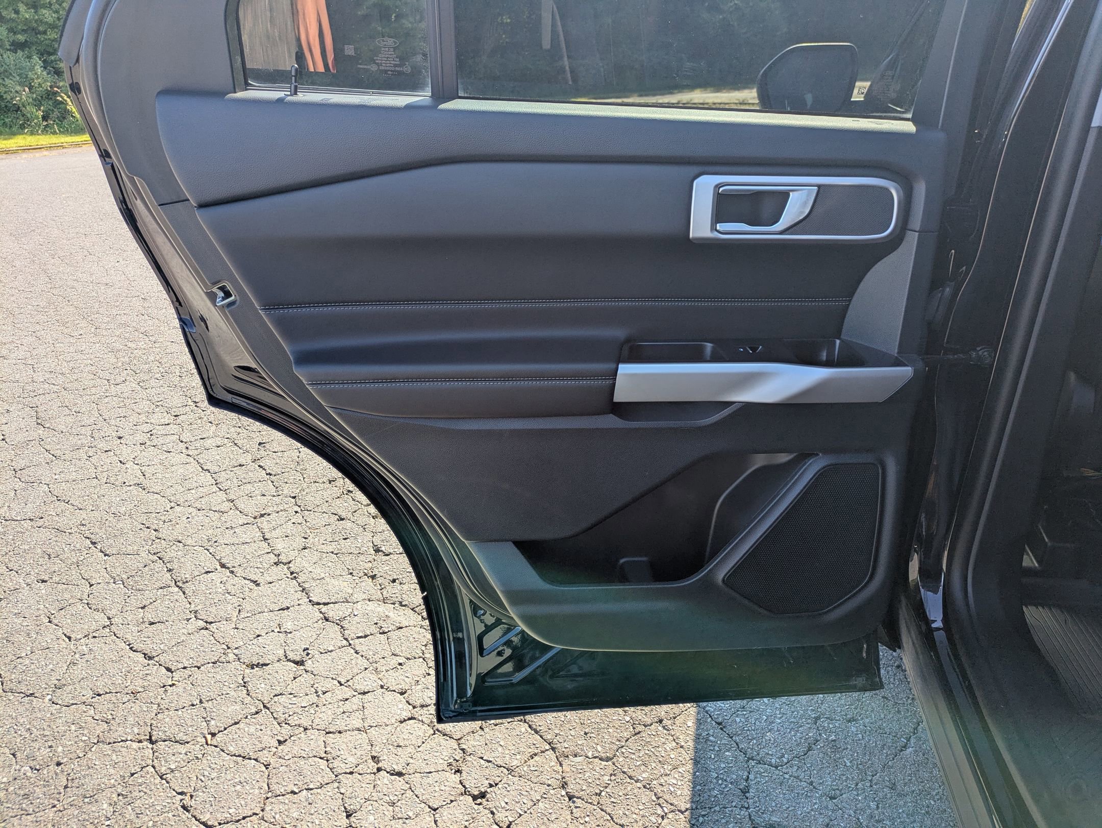 Certified 2023 Ford Explorer XLT w/ Equipment Group 202A image 24