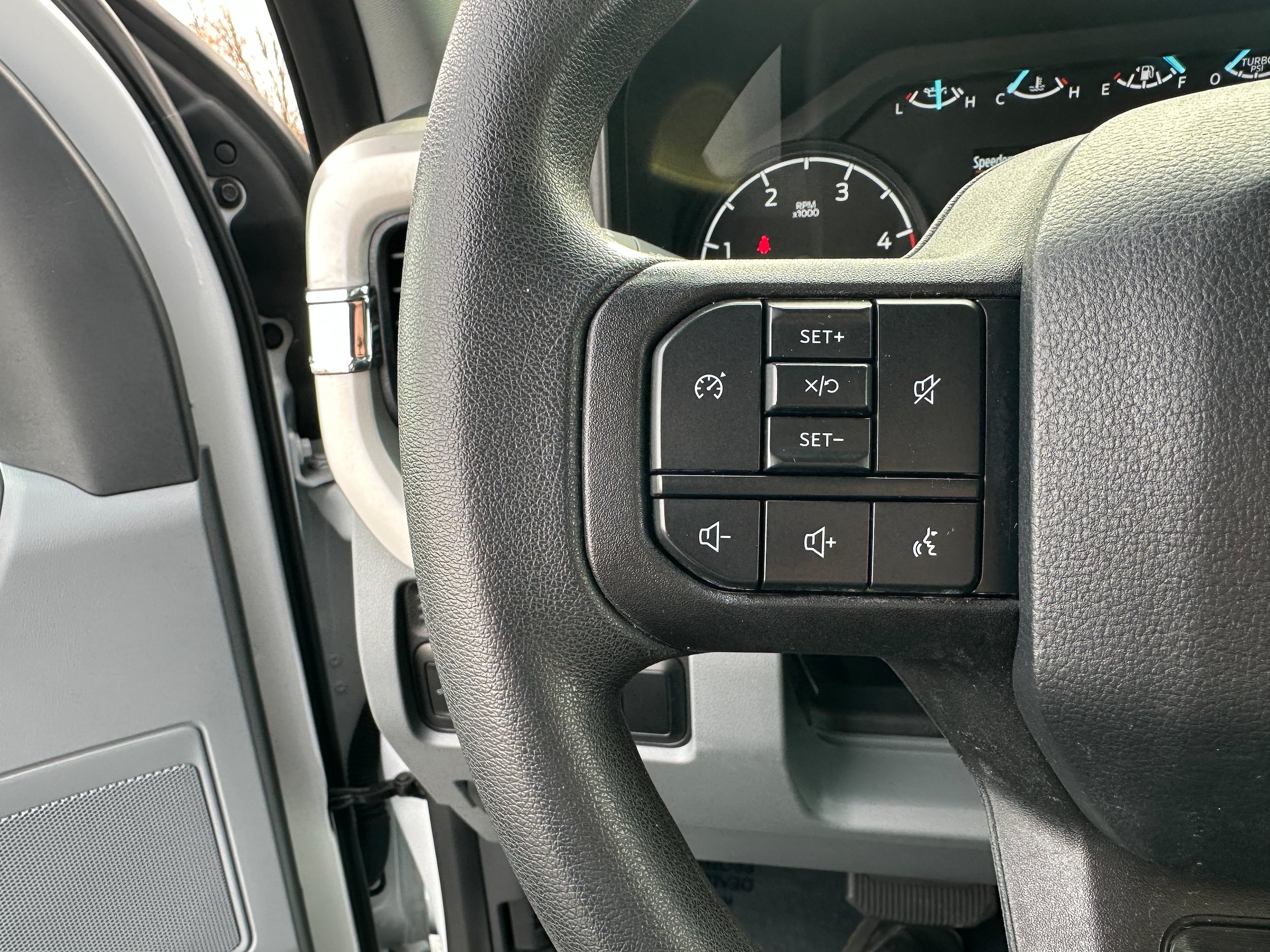Certified 2024 Ford F250 XLT AWD/4WD image 15