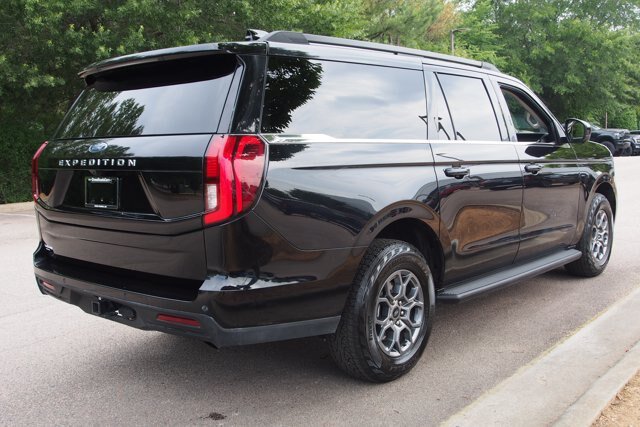Certified 2025 Ford Expedition Max Active RWD image 7