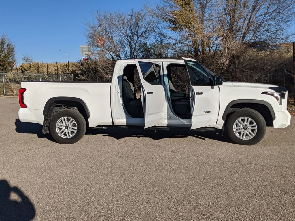 Used 2025 Toyota Tundra SR5 image 7
