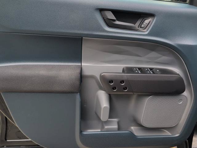 Certified 2026 Ford Maverick XL AWD/4WD image 9