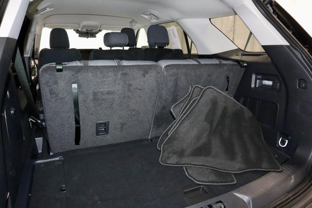 Certified 2025 Ford Explorer Active image 15