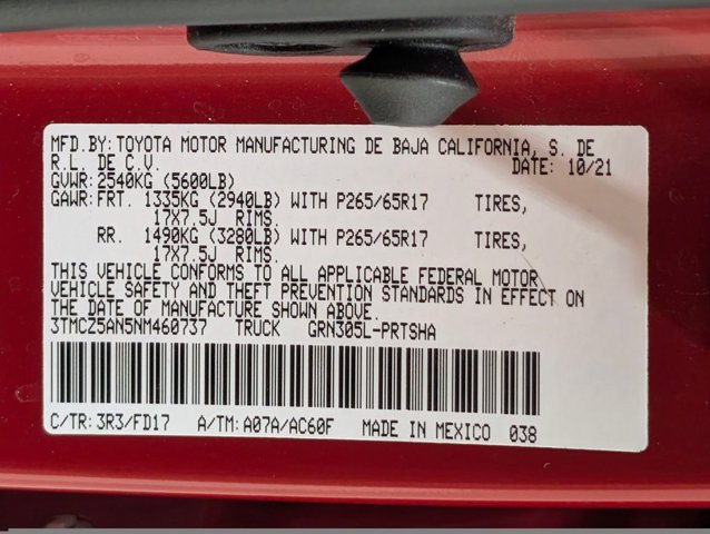 Used 2022 Toyota Tacoma TRD Sport w/ Technology Package AWD/4WD image 25