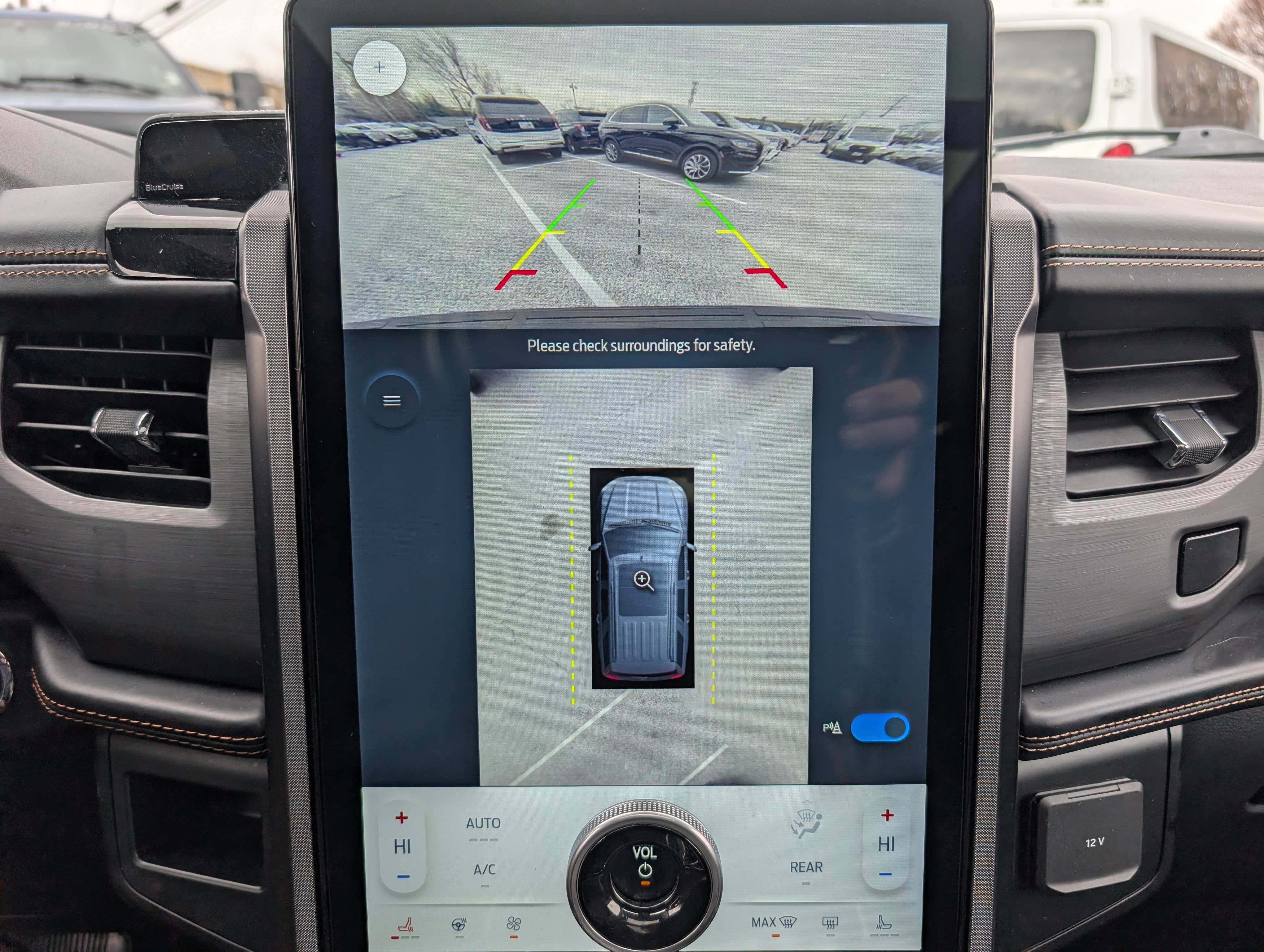 Certified 2023 Ford Expedition Max Platinum image 35