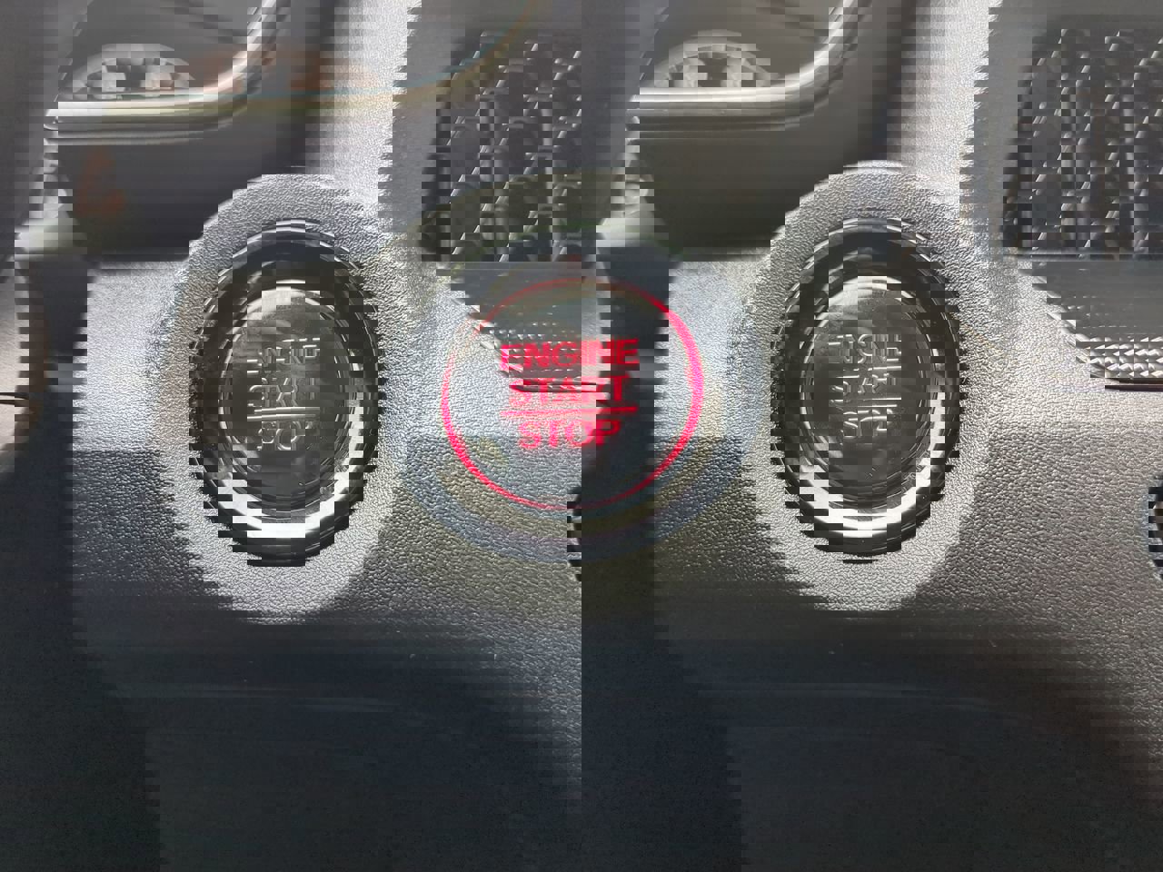 Used 2025 Honda CR-V EX image 27