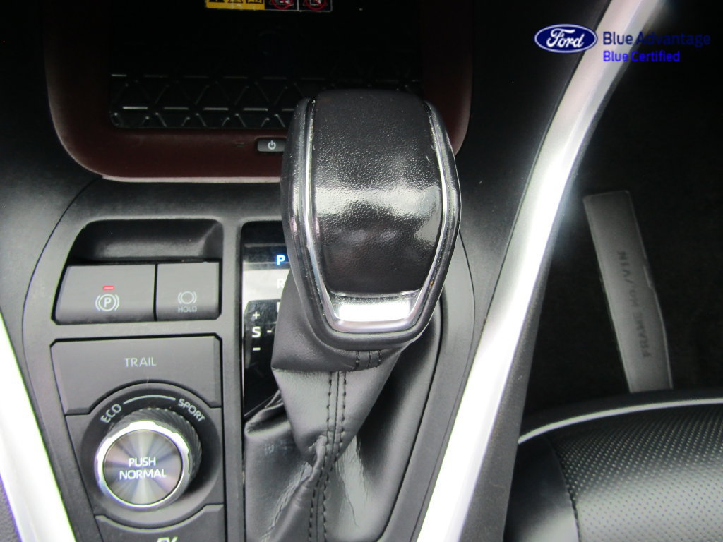 Used 2022 Toyota RAV4 Limited AWD/4WD image 52