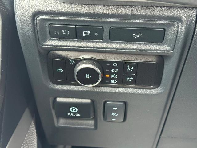 Certified 2023 Ford F150 Lariat w/ Equipment Group 502A High image 19