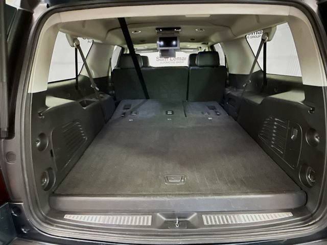 Used 2019 Chevrolet Suburban LT AWD/4WD image 29