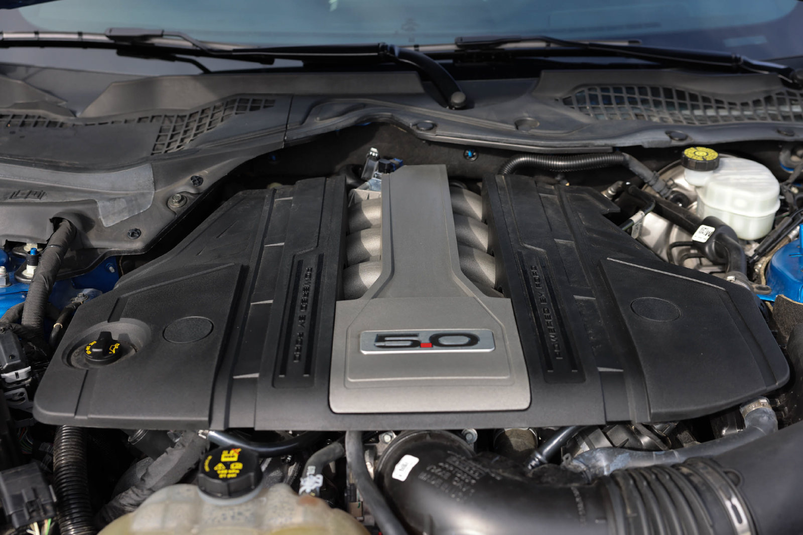 Certified 2019 Ford Mustang GT w/ Black Accent Package RWD image 35