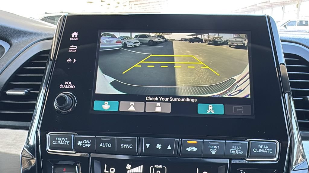 Used 2023 Honda Odyssey Touring image 16