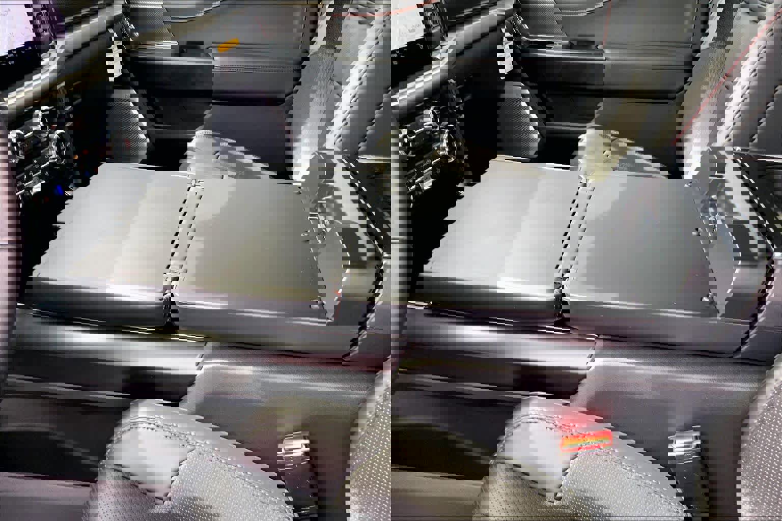 Certified 2025 Ford F150 Raptor image 34