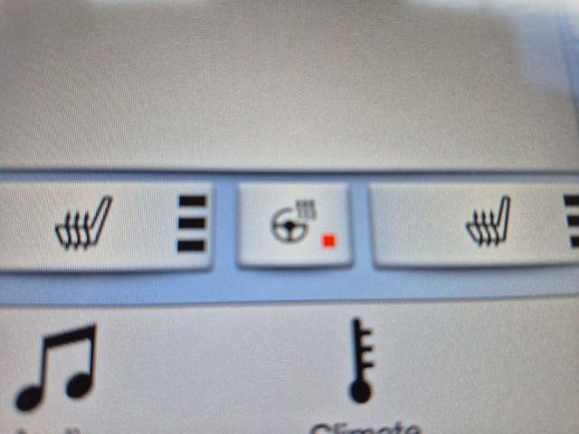 Certified 2019 Ford Edge SEL w/ Equipment Group 201A image 26