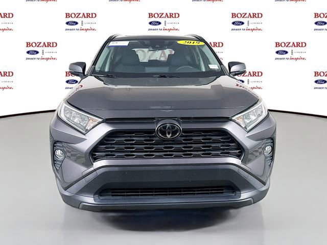 Used 2019 Toyota RAV4 XLE image 2