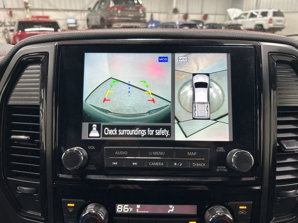 Used 2021 Nissan Titan PRO-4X w/ Pro-4x Convenience Package image 19