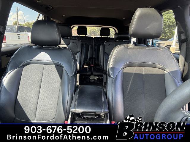 Used 2023 Jeep Grand Cherokee L Laredo AWD/4WD image 24