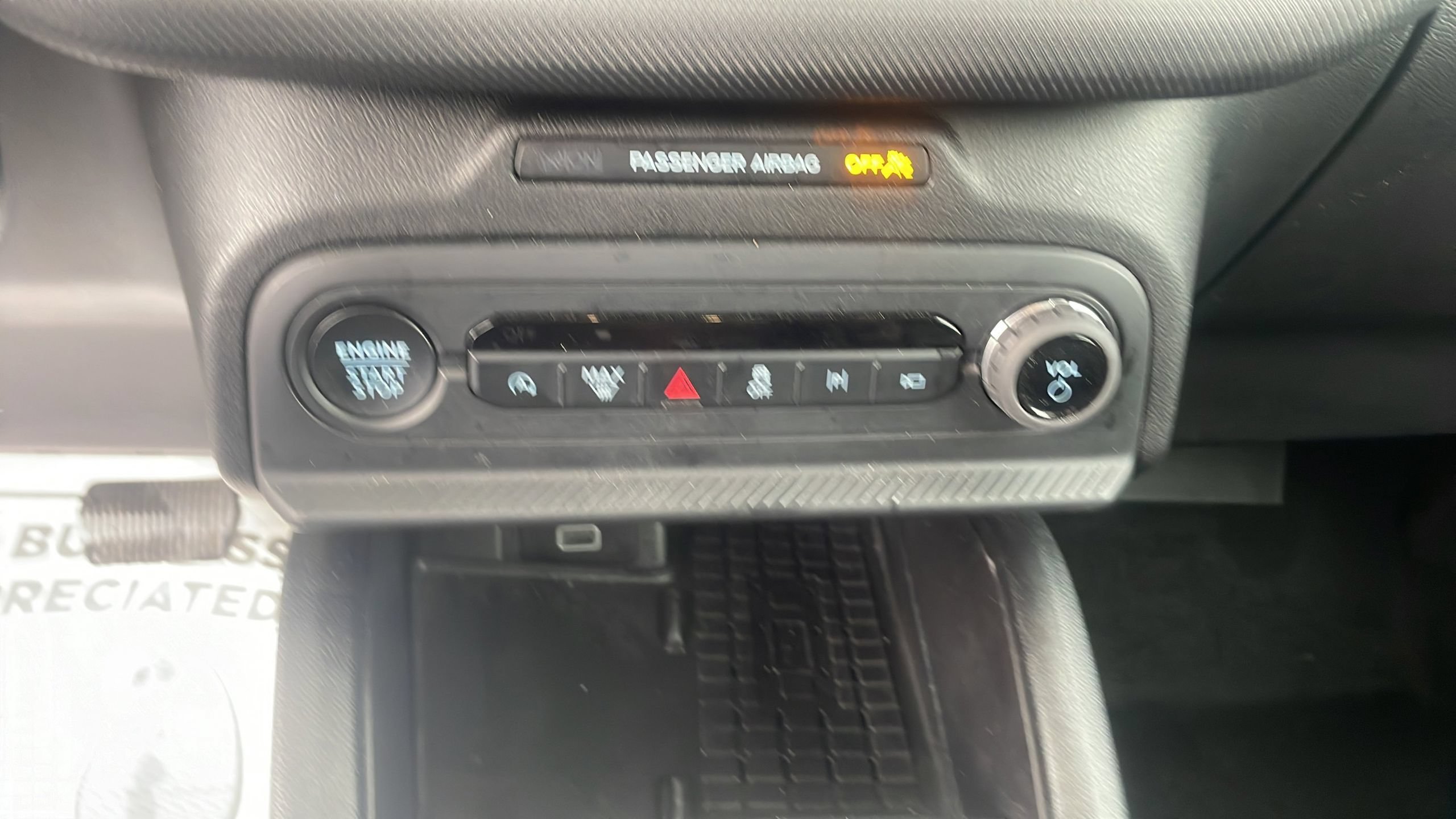 Certified 2025 Ford Bronco Sport Outer Banks w/ Outer Banks Tech Package+ AWD/4WD image 25