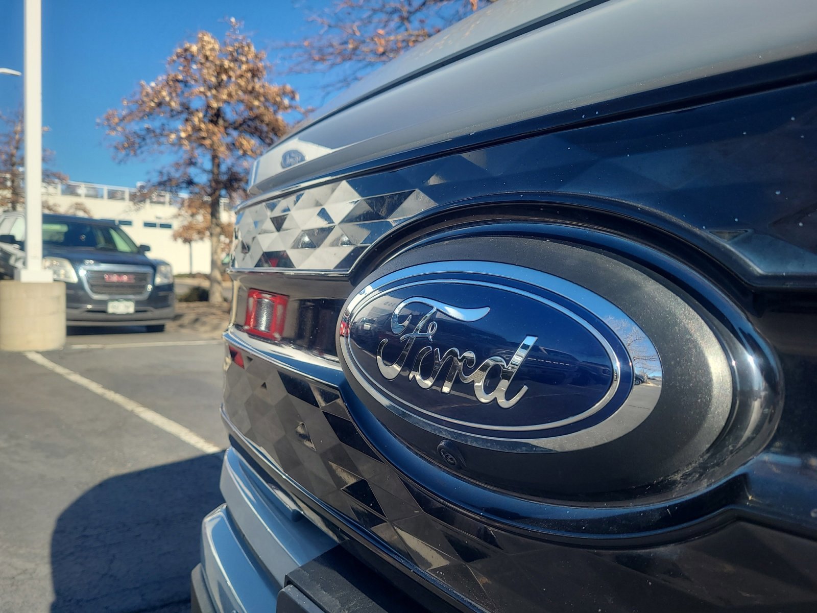 Certified 2023 Ford F150 Lightning Platinum image 23