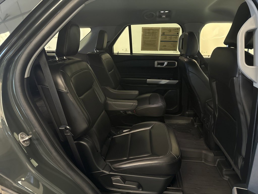 Certified 2023 Ford Explorer XLT w/ Equipment Group 202A image 41