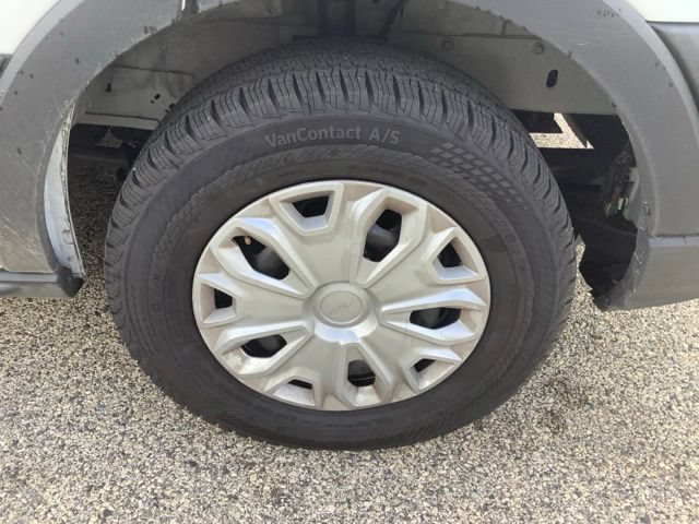 Certified 2026 Ford Transit 250 Low Roof w/ Exterior Upgrade Package RWD image 32