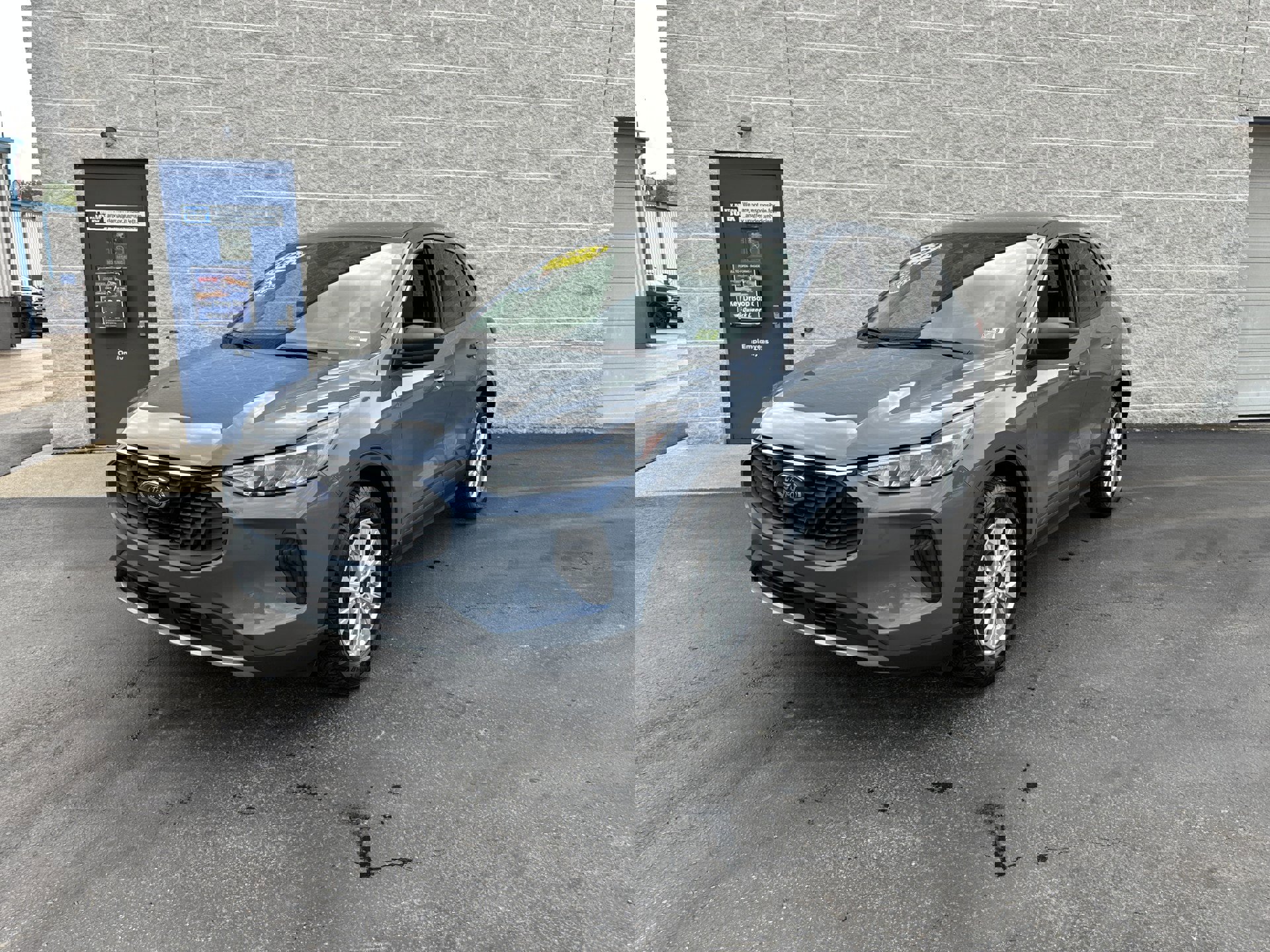 Certified 2023 Ford Escape Active image 3