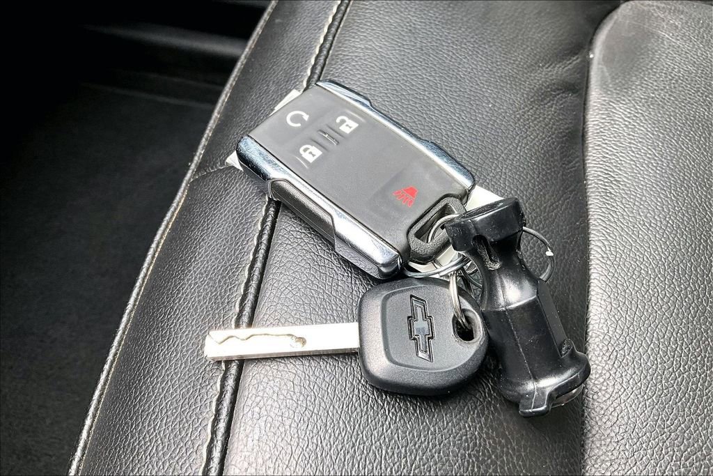 Used 2022 Chevrolet Colorado Z71 w/ Safety Package image 13