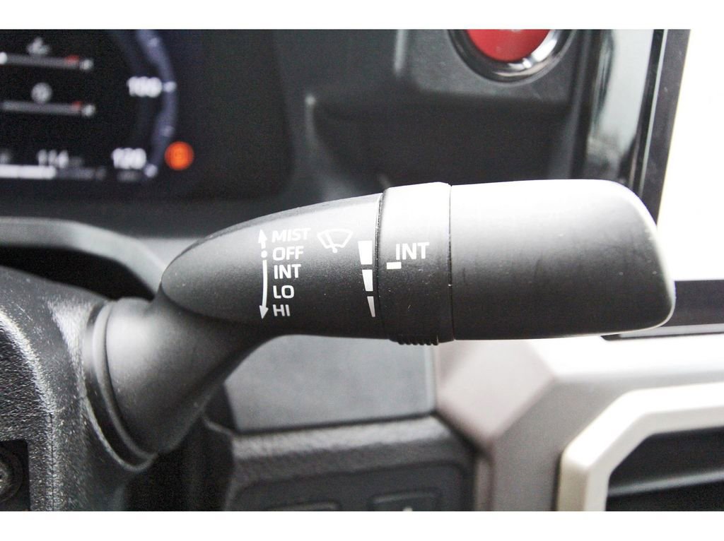 Used 2024 Toyota Tacoma TRD Sport w/ TRD Sport Premium Package AWD/4WD image 17