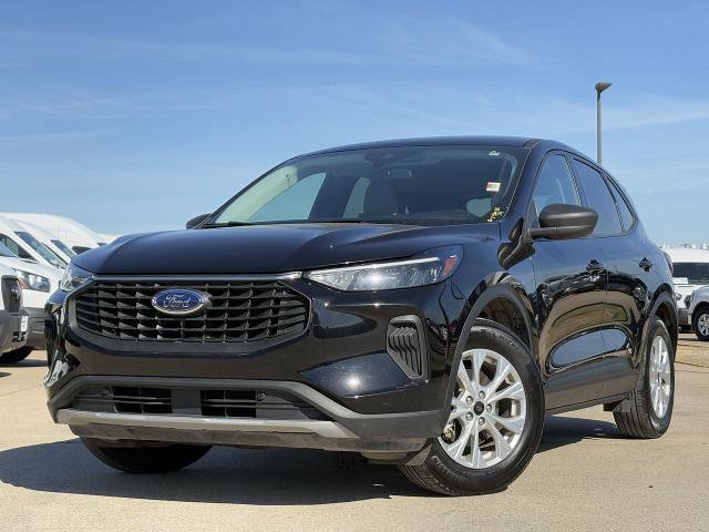 Certified 2025 Ford Escape Active image 2