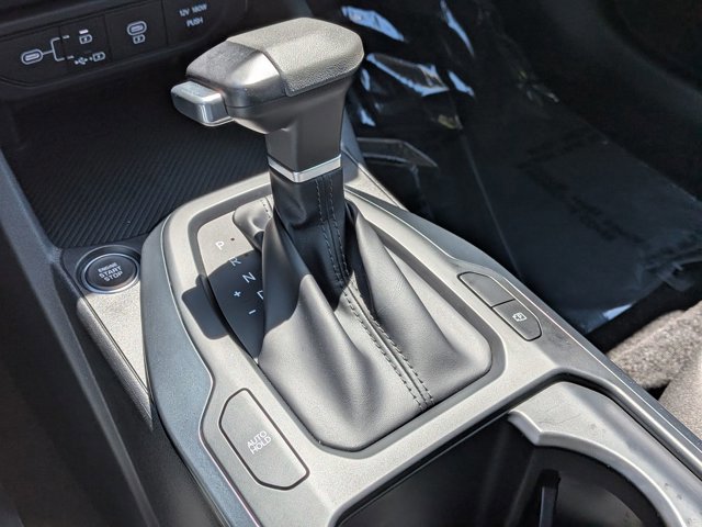 Used 2025 Kia K4 FWD image 26