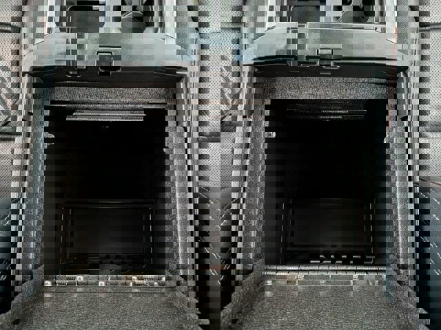 Certified 2023 Ford F250 Lariat w/ Black Appearance Package image 39