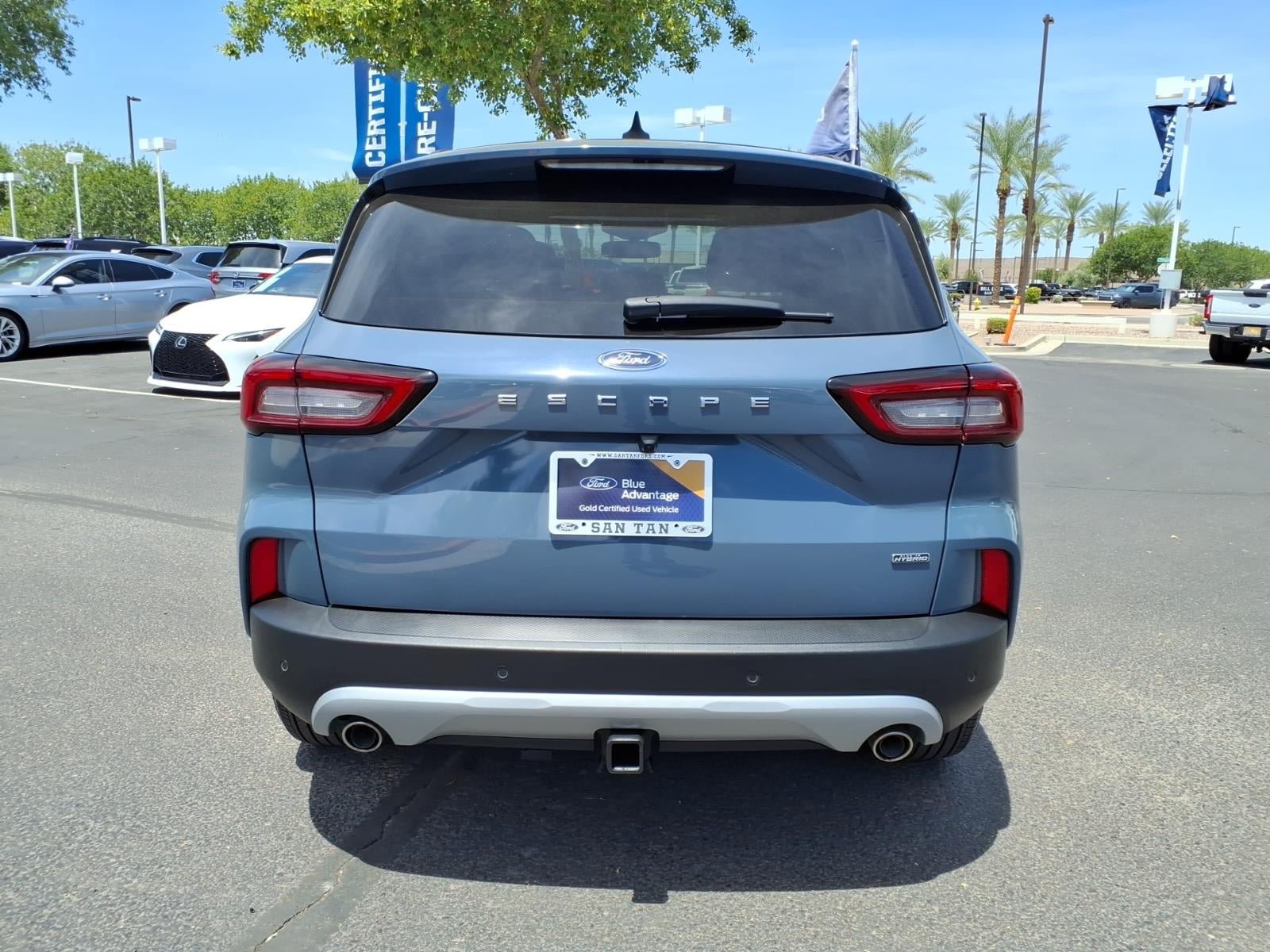 Certified 2024 Ford Escape SE w/ PHEV Premium Package FWD image 5