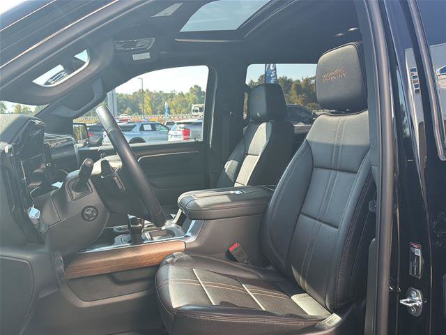 Used 2022 Chevrolet Silverado 1500 High Country w/ High Country Premium Package AWD/4WD image 11