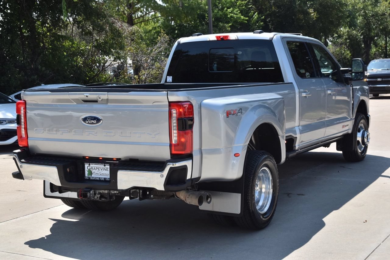 Certified 2024 Ford F350 Lariat w/ Lariat Ultimate Package AWD/4WD image 8