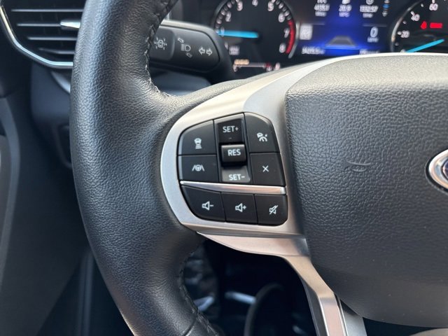 Certified 2022 Ford Explorer XLT w/ Equipment Group 202A image 38
