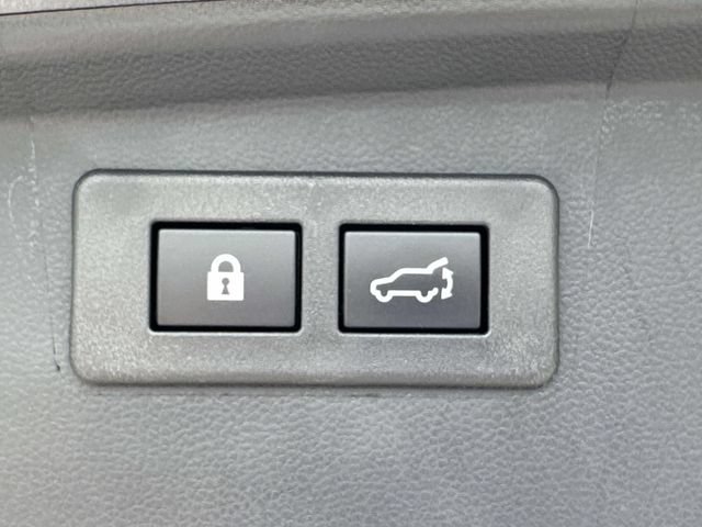 Used 2023 Subaru Outback Limited XT AWD/4WD image 14