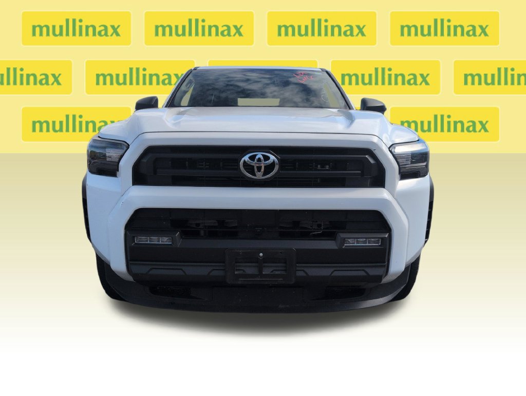 Used 2025 Toyota 4Runner SR5 AWD/4WD image 16