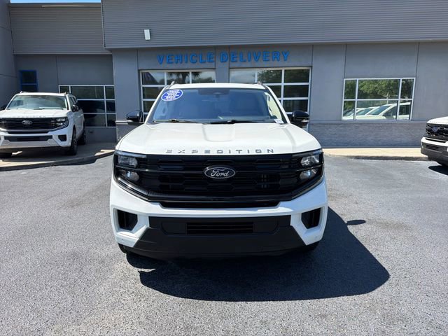 Certified 2025 Ford Expedition Active RWD video 2