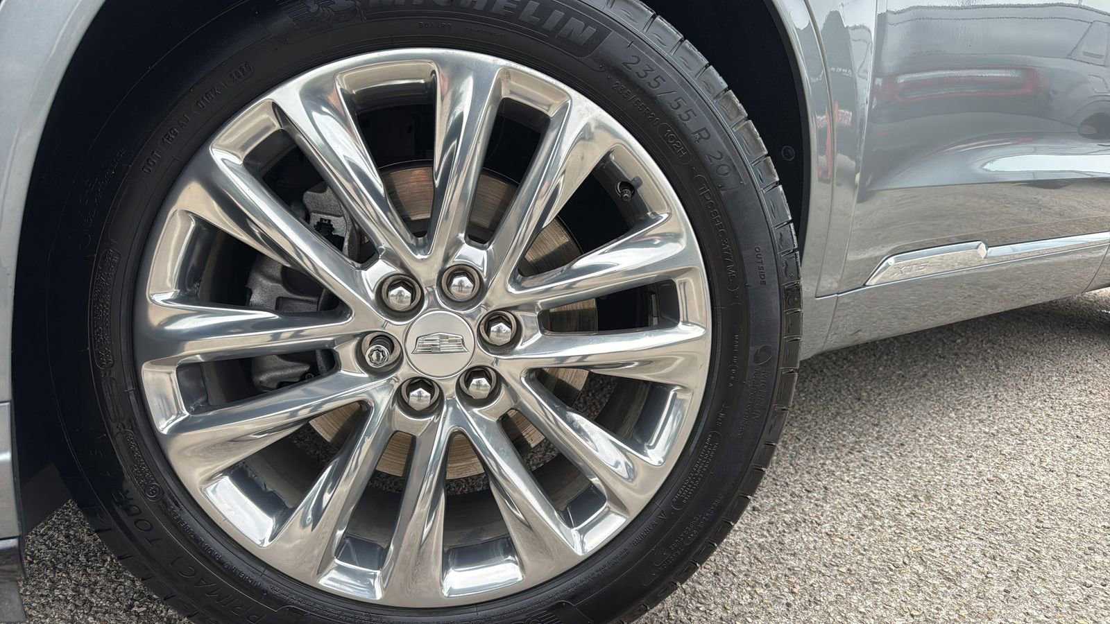 Used 2023 Cadillac XT6 Premium Luxury w/ Technology Package FWD image 29