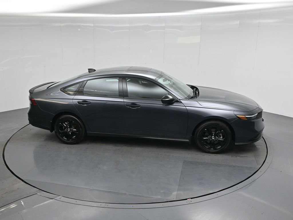 Used 2025 Honda Accord SE image 46