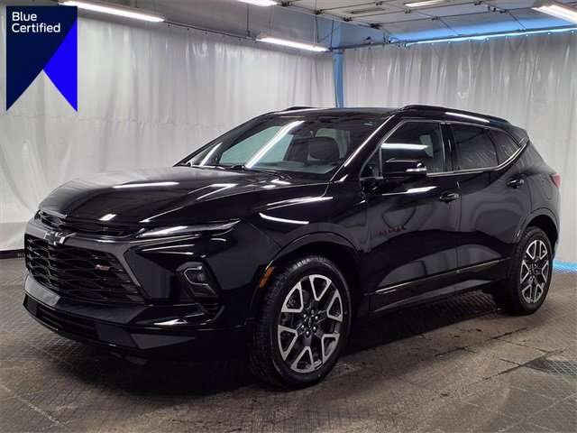 Used 2023 Chevrolet Blazer RS image 1