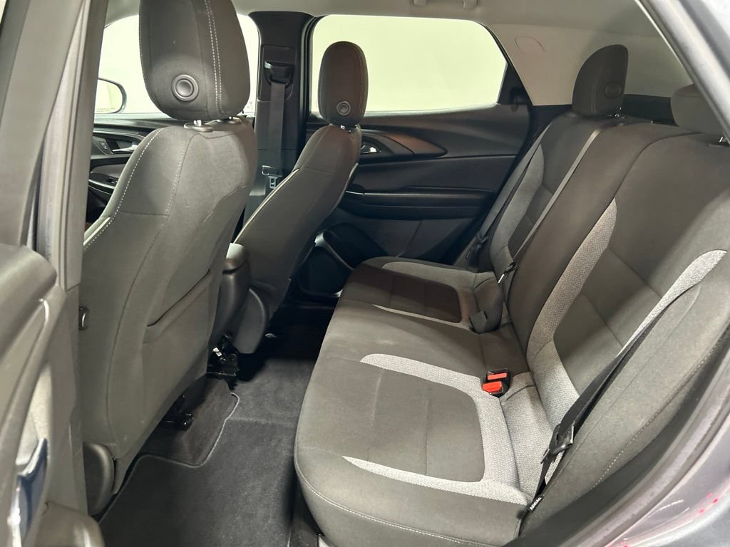 Used 2022 Chevrolet TrailBlazer LT FWD image 27