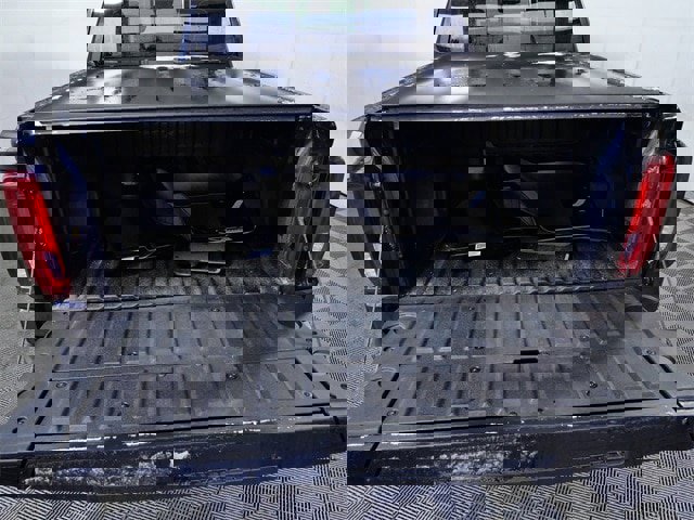 Used 2023 GMC Sierra 1500 AT4X image 11