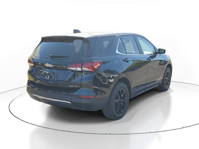 Used 2023 Chevrolet Equinox LT AWD/4WD image 3